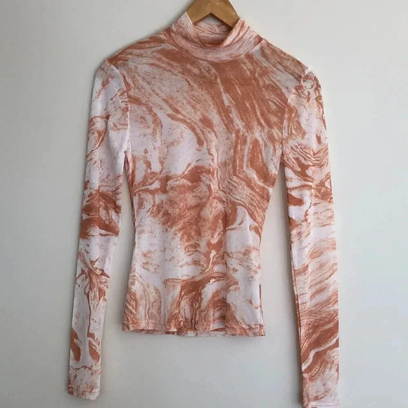 HYFVE Long Sleeve Sheer Turtleneck. Peach & White Marbleized Print Size S - Picture 1 of 10